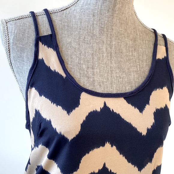 Charlotte Russe Sleeveless Racerback Top - Picture 2 of 8